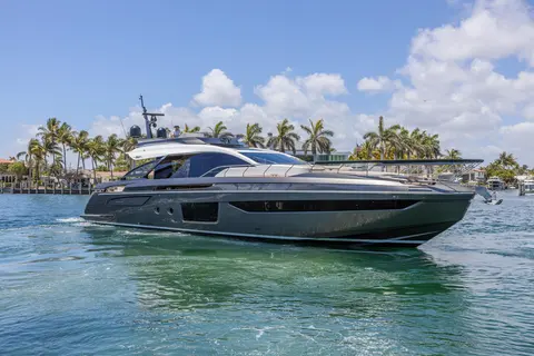 2023 Azimut S8, photo 1 in Pompano Beach, FL