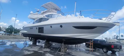 2013 Azimut 45, photo 1 in Miami, FL