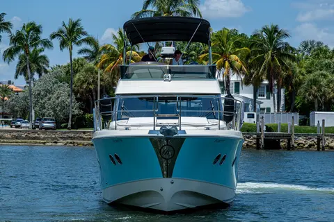 2015 Beneteau Monte Carlo 4, photo 1 in Fort Lauderdale, FL