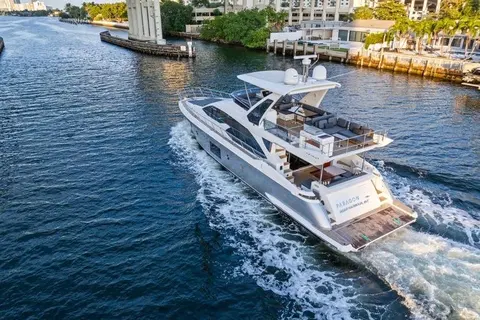 2017 Azimut 66, photo 1 in Miami, FL