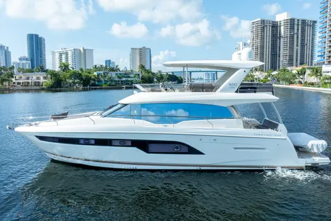 2018 Prestige 630, photo 1 in Aventura, FL