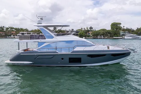 2023 Azimut Fly 60, photo 1 in Miami, FL
