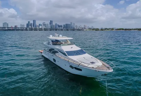 2008 Azimut 75, photo 1 in Miami, FL