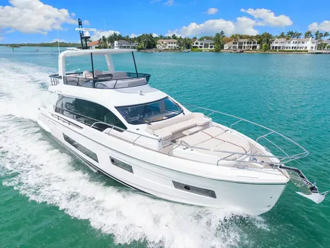 2026 Azimut Fly 62, photo 1 in Naples, FL