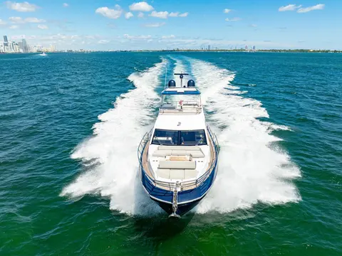 2020 Azimut 60, photo 1 in Miami, FL