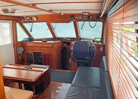 1987 DeFever Tri-Cabin, photo 1 in St Petersburg, FL