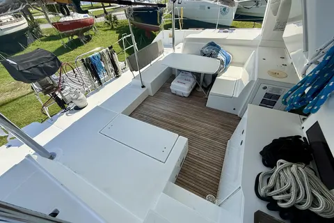 2014 Lagoon 450 F, photo 1 in St Augustine, FL