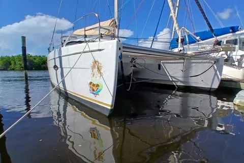 2010 Fountaine Pajot Lipari 41, photo 1 in Fort Pierce, FL