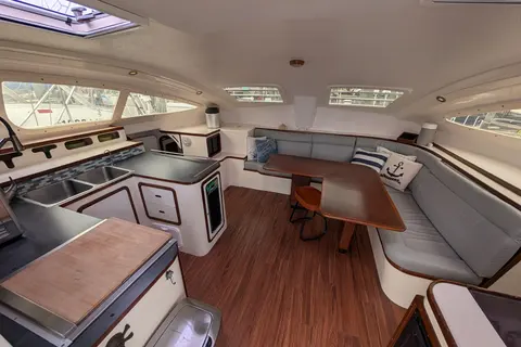 1999 Island Spirit 37, photo 1 in Pensacola, FL