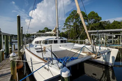2001 Lagoon 410, photo 1 in Niceville, FL