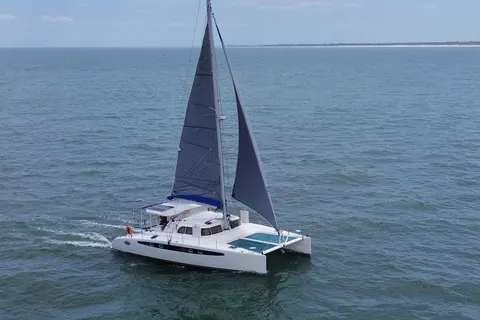 2007 Dolphin 460, photo 1 in St Augustine, FL