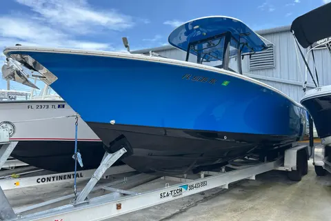 2018 Sea Hunt Gamefish 27, photo 1 in Pompano Beach, FL