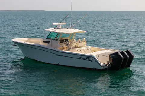 2015 Grady-White Canyon 376, photo 1 in Key Largo, FL