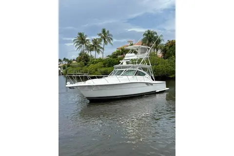 2003 Tiara Yachts 3800 Open, photo 1 in Jupiter, FL