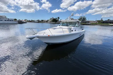 2011 Pursuit OS 375 Offshore, photo 1 in Cape Coral, FL