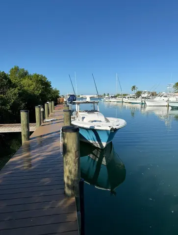 2016 Edgewater 368CC, photo 1 in Marathon, FL