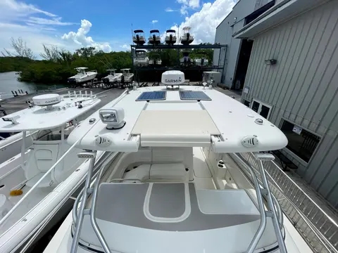 2005 Hydra-Sports Vector 3300 VX, photo 1 in Homestead, FL