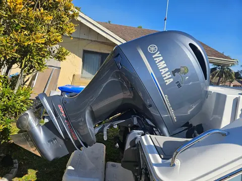 2021 Sea Hunt Gamefish 25, photo 1 in Pompano Beach, FL