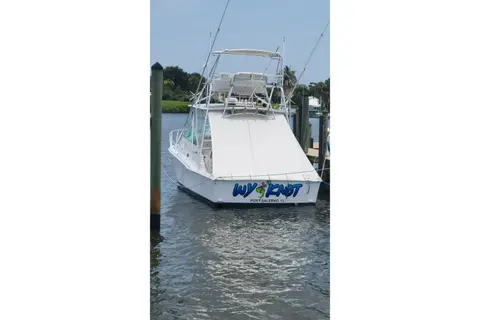 1995 Cabo 35 Express, photo 1 in Stuart, FL