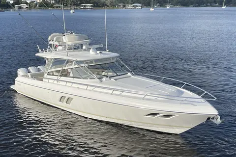 2009 Intrepid 430 Sport Yacht, photo 1 in Jacksonville, FL