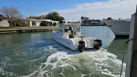 2008 World Cat 320 EC, photo 1 in Redington Beach, FL
