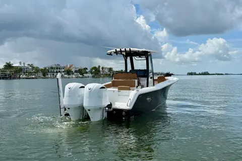 2021 Sea Hunt Gamefish 27FS, photo 1 in Tampa, FL