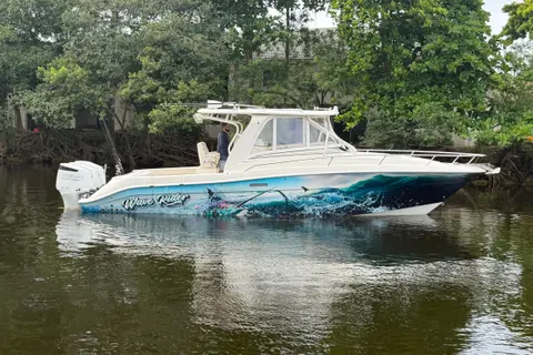 2010 Hydra-Sports 3500 VX, photo 1 in Fort Lauderdale, FL