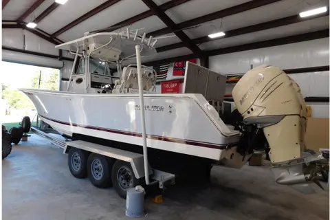2003 Regulator 32 Center Console, photo 1 in Yulee, FL