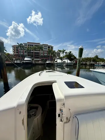 2008 Intrepid 370 Cuddy, photo 1 in Jupiter, FL