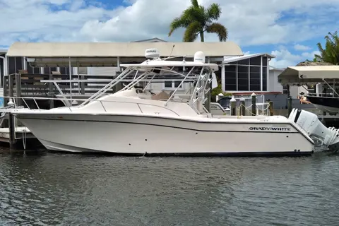 2006 Grady-White Express 330, photo 1 in St James City, FL