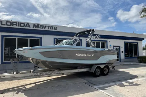 2026 MasterCraft XT24, photo 1 in Boynton Beach, FL