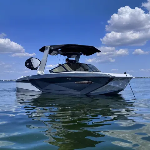 2024 Nautique Super Air Nautique G23, photo 1 in Miami, FL