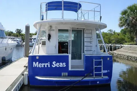 2004 Beneteau Swift Trawler 42, photo 1 in Daytona Beach, FL