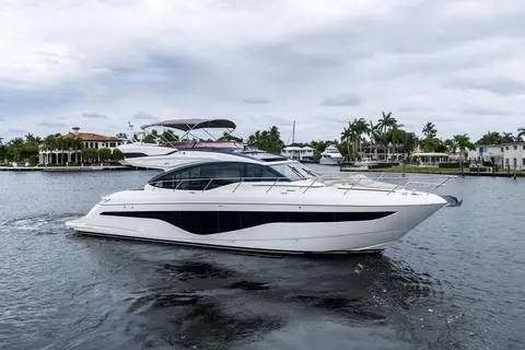 2020 Princess S62, photo 1 in Miami, FL