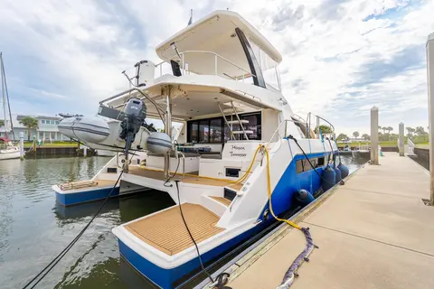 2021 Leopard 43 Powercat, photo 1 in St Augustine, FL