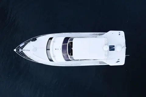 2001 Carver 466 Motor Yacht, photo 1 in Palmetto, FL