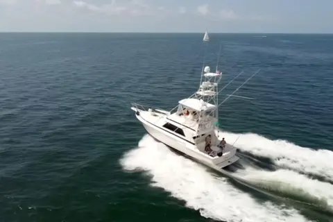 1989 Bertram 43 Convertible, photo 1 in Miami, FL