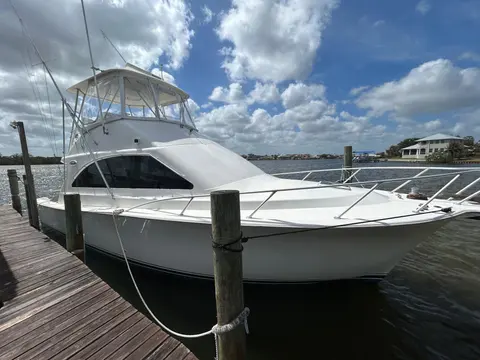 2003 Ocean Yachts Super Sport, photo 1 in Apollo Beach, FL