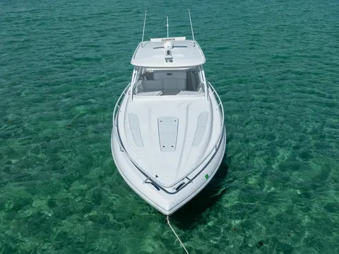 2018 Intrepid 407 Cuddy, photo 1 in Miami Shores, FL
