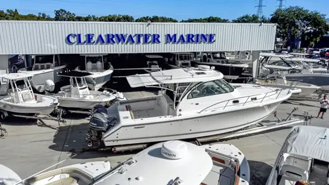 2016 Pursuit OS 385 Offshore, photo 1 in Clearwater, FL