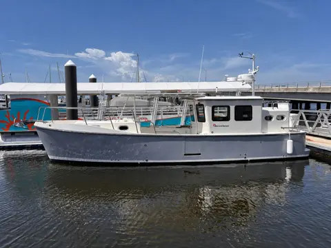 2022 SeaPiper 35 Trawler, photo 1 in Bradenton, FL