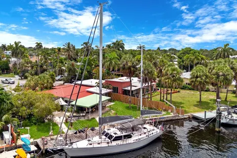 2010 Shannon 52 RDP, photo 1 in Fort Lauderdale, FL