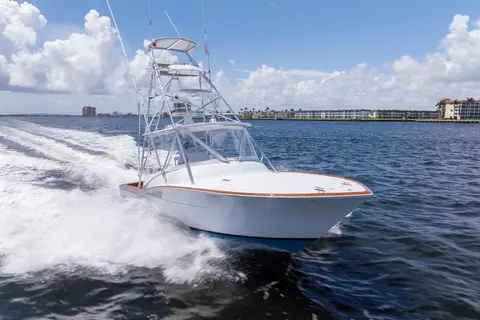 2001 Predator 35 Express, photo 1 in Fort Pierce, FL