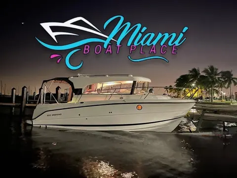 2022 Parker 800 Weekend, photo 1 in Miami, FL