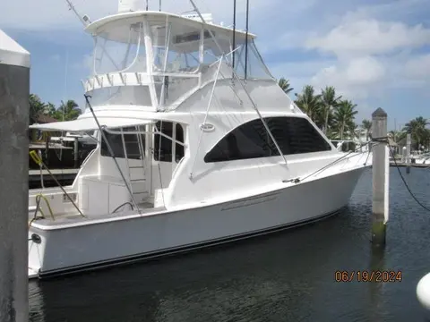 2004 Ocean Yachts 52 Super Sport, photo 1 in Palm Beach Gardens, FL