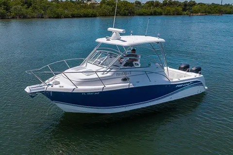 2005 Pro-Line 32 Express, photo 1 in Palm Beach Gardens, FL