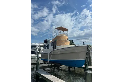 2020 Ranger Tugs R-31 CB, photo 1 in Jensen Beach, FL