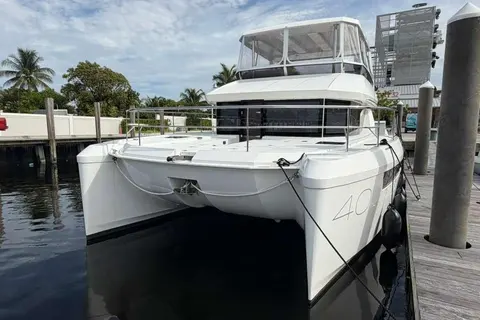 2025 Leopard 40 Powercat, photo 1 in Fort Lauderdale, FL