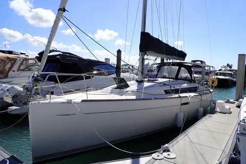2018 Jeanneau Sun Odyssey 389, photo 1 in Clearwater Beach, FL