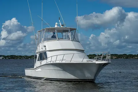 1998 Viking 47 Convertible, photo 1 in Stuart, FL